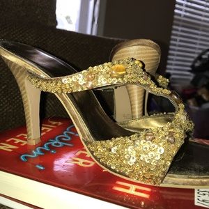 Jeweled beaded heels size 9 women